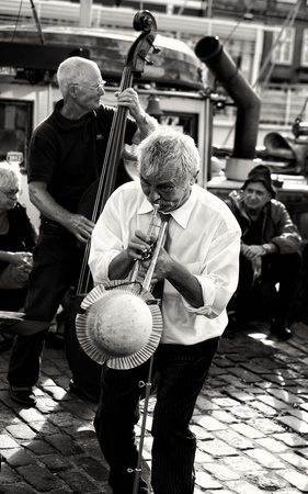 Músicos del Jazz en Blanco y Negro